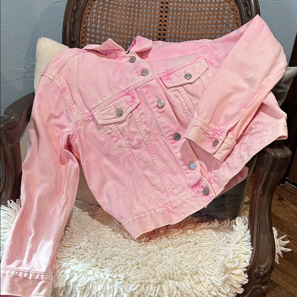 GAP Women's Tie-dyed Light Pink Jean Jacket - Picture 3 of 9